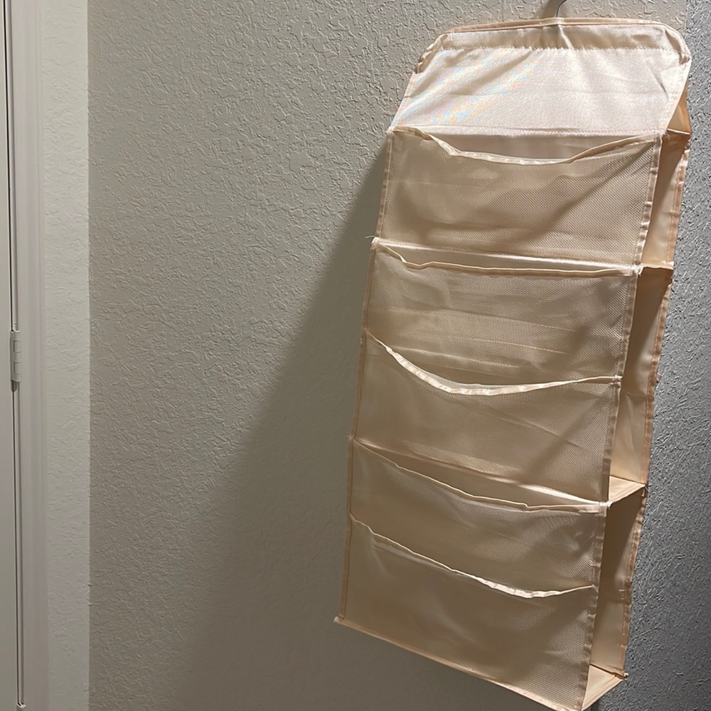 accessories organizer
